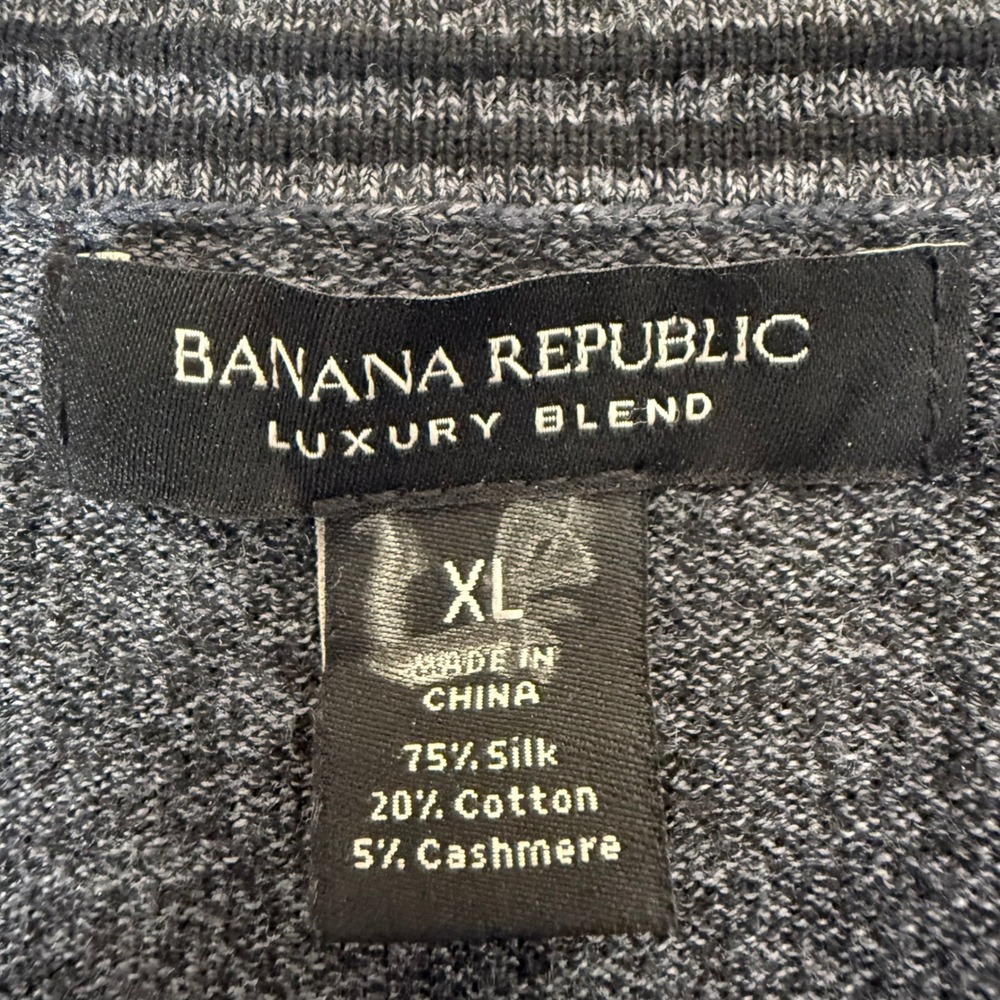 Banana Republic Silk Cashmere Blend V-Neck Sweater Gray Mens XL Pullover Casual - Picture 2 of 4